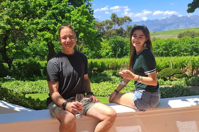 Family Winelands & Wildlife: Stellenbosch and Paarl - Drakenstein Lion Park and its rescued animals