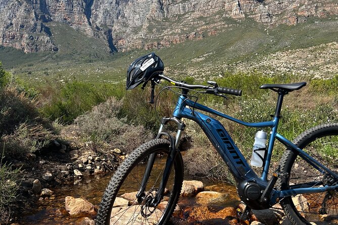 Franschhoek E-bike Ride & Wine w.Lunch - The private format is the real advantage