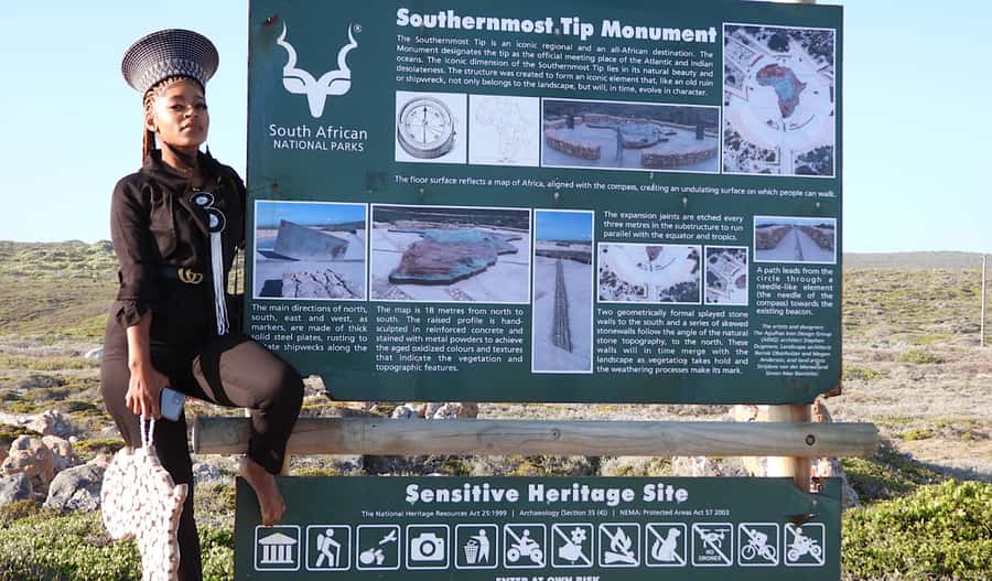 From Cape Town: Full-Day Cape Agulhas Private Tour - Stony Point and the African penguins