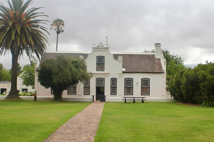 From Cape Town: Winelands Full Day Tour and Wine Tasting - Nelson Mandela, Drakenstein Prison, and the drive home