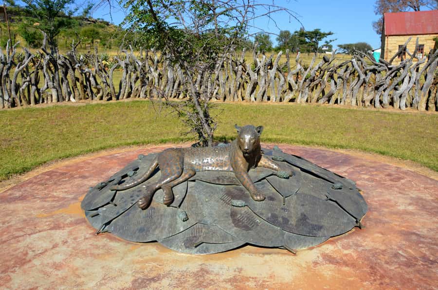 From Durban: Isandlwana Rorkes Drift Battlefields Day Trip - Key points before you book