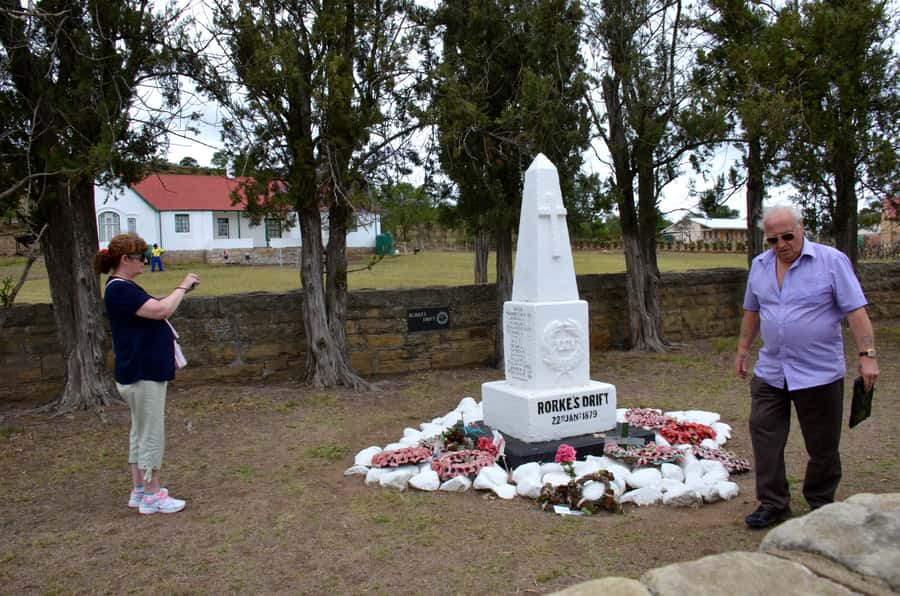 From Durban: Isandlwana Rorkes Drift Battlefields Day Trip - What the $198 price really covers