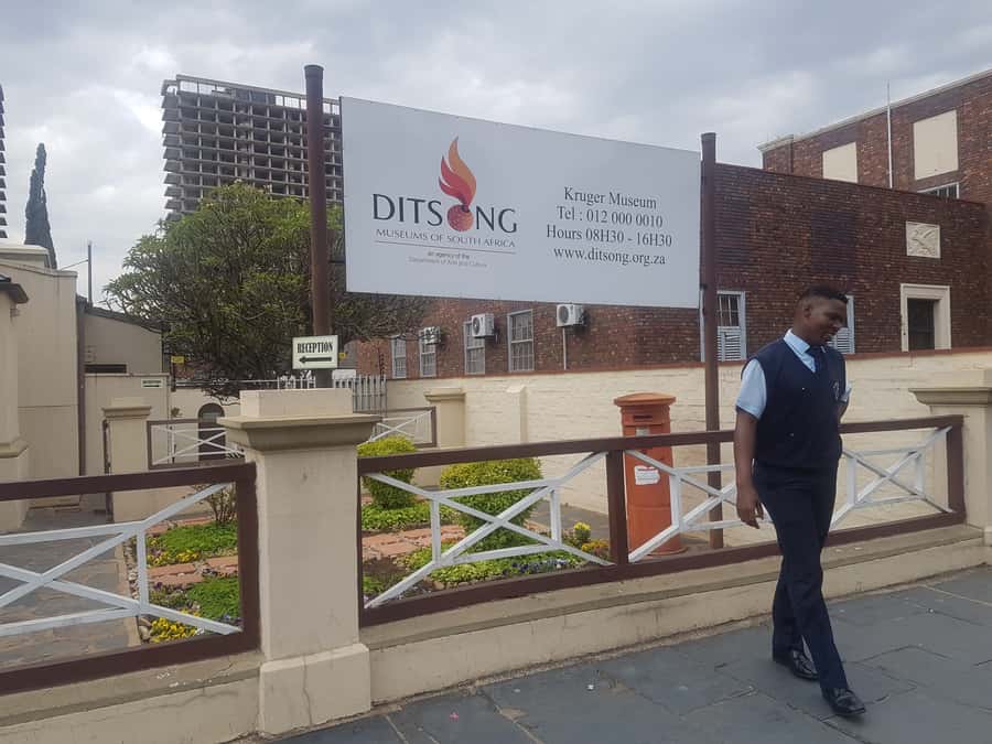 From Johannesburg: Pretoria Half Day Tour - How much history can fit into five hours?