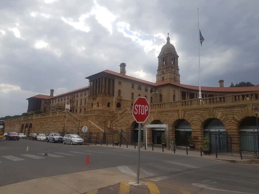 From Johannesburg: Pretoria Half Day Tour - The Johannesburg pickup and five-hour schedule