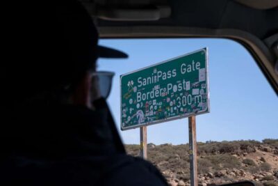 4×4 Sani Pass Tour and Basotho Village Visit
