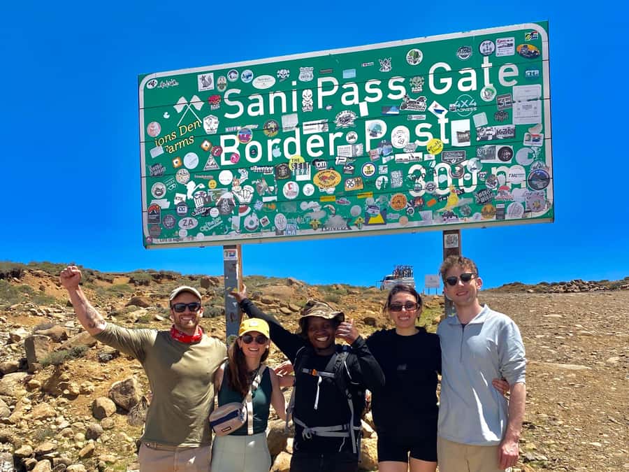 From Underberg: Sani Pass Day Tour and Basotho Village Visit - From Underberg to the foot of Sani Pass
