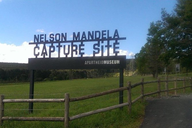 Full Day-Drakensberg-MandelaCaptureSite-HowickFalls-MidlandsMeander from Durban - Reaching the Drakensberg, with expectations set correctly