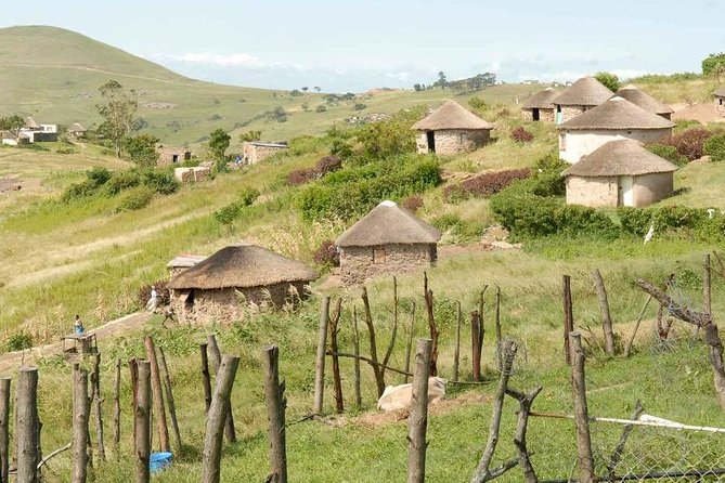Full Day-Drakensberg-MandelaCaptureSite-HowickFalls-MidlandsMeander from Durban - The Nelson Mandela Capture Site and the story of 1961
