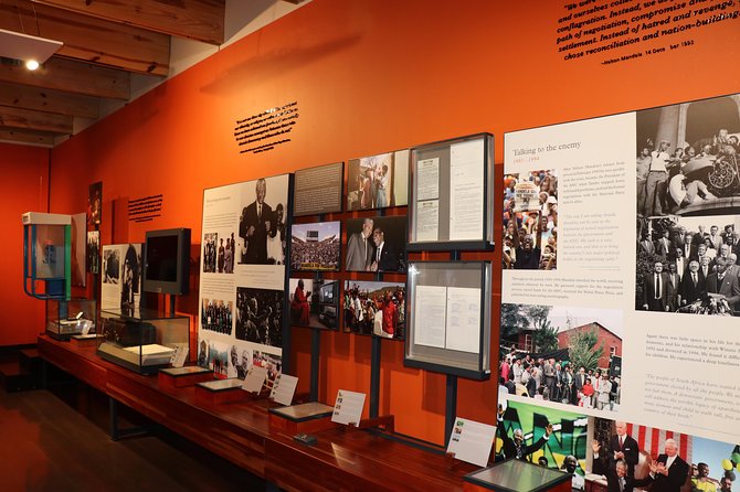 Full-Day Soweto Apartheid Museum & Johannesburg Tour - Lunch and Vilakazi Street