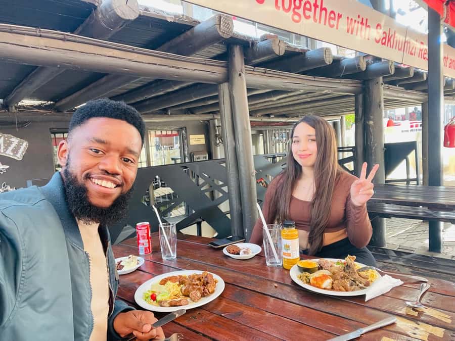 Full-Day Tour of Soweto, Johannesburg, and Apartheid Museum - Lunch at Sakhumzi Restaurant