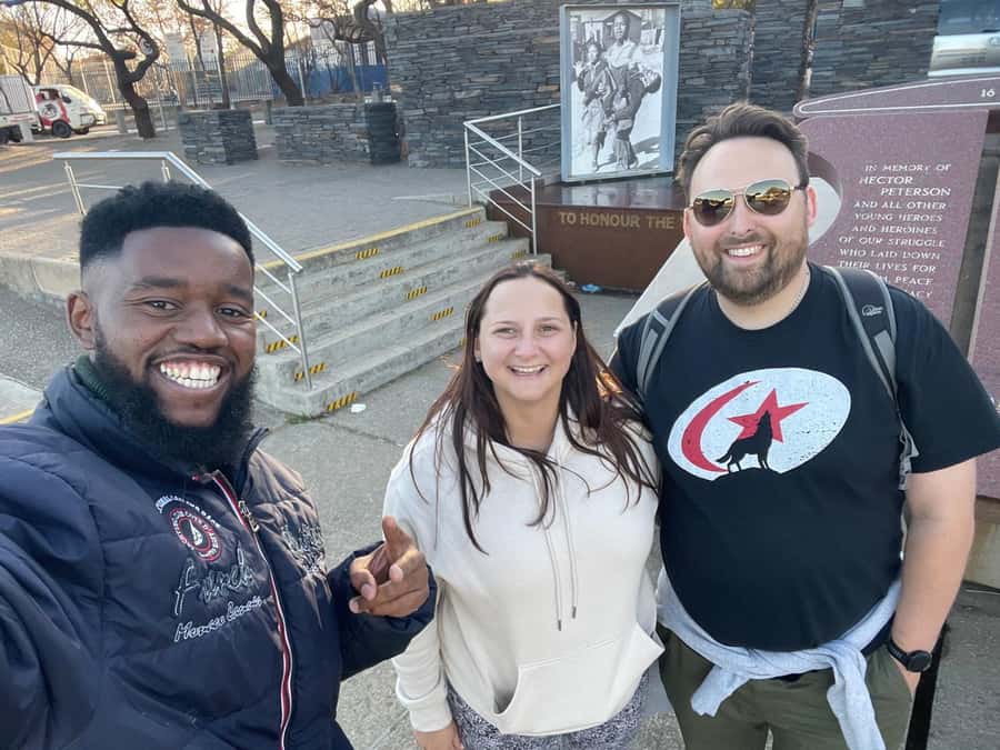 Full-Day Tour of Soweto, Johannesburg, and Apartheid Museum - Transport, timing, and what to bring