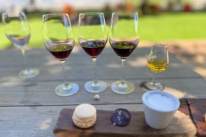 Full Day Tour to Wine Estates Stellenbosch, Franschhoek and Paarl - Stellenbosch: a town walk before more wine
