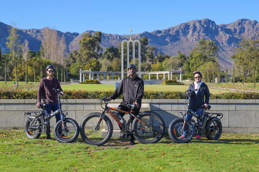 Full-Day Winelands E-Bike Tour with Wine Tasting & Lunch - Heat, pace, and practical comfort
