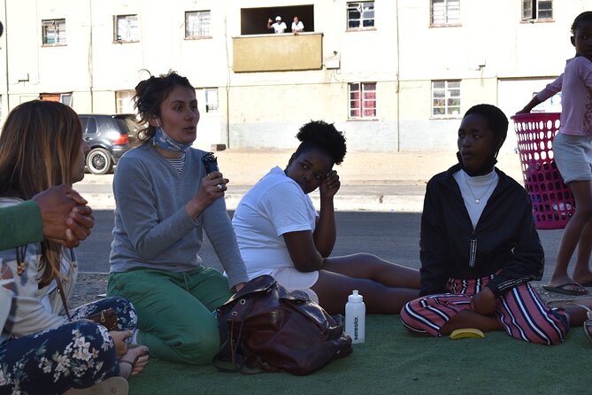 Gender + LGBTQ Roundtable & Finger Food w/ Teenagers add-on - A short walk to the roundtable venue