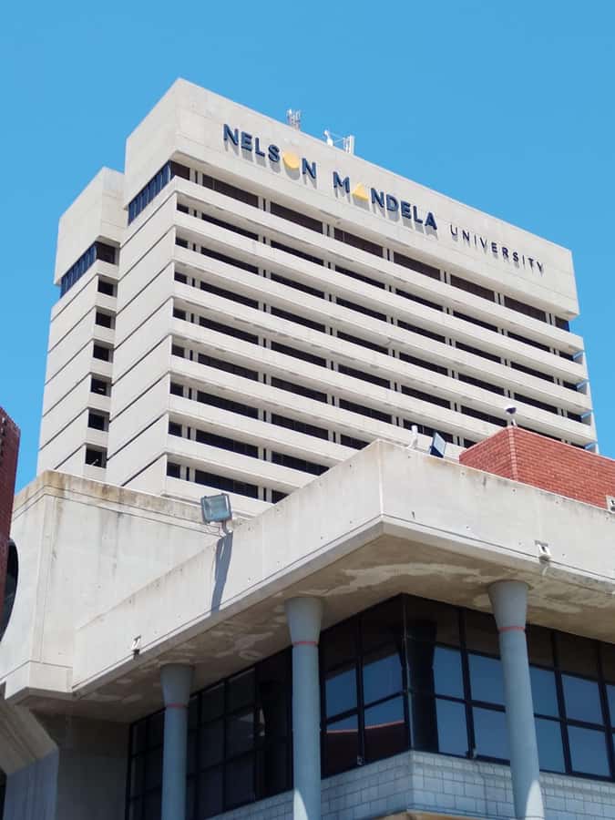 Gqeberha: City Highlights Car and Walking Tour - The guides make the difference