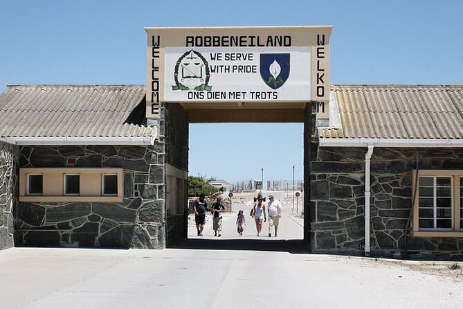"Half-Day Robben Island Tour with Customizable Options Included - Entering the prison and Nelson Mandela’s cell
