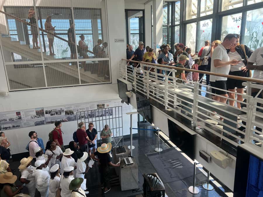 Half Day Tour to Robben Island with Pre-Booked Ticket - Nelson Mandela’s cell and the power of small spaces