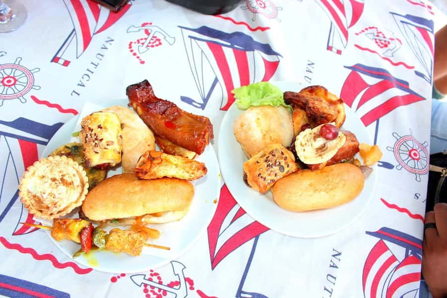 Hartbeespoort: 2-Hour Dam Cruise with South African Food - Who Will Enjoy This Cruise Most?