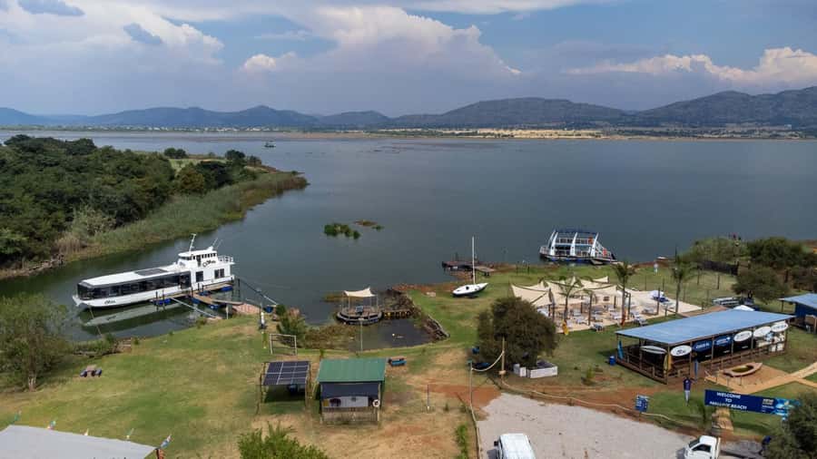 Hartbeespoort Dam: 1 Hour Cruise & Sunday Buffet Lunch - Safety, weather, and boat conditions