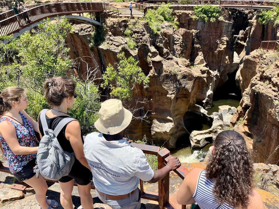 Hazyview: Panorama Full Day Guided Tour - The guide matters more than the vehicle