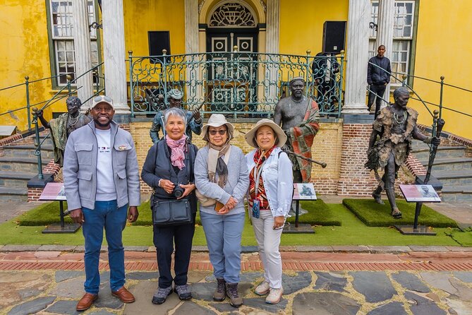 Heritage City Highlights: A Half-Day Cultural Journey - City Hall and the balcony tied to Mandela’s release