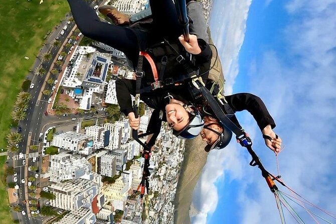 Hi5 Tandem Paragliding Cape Town - Who Will Enjoy This Most?