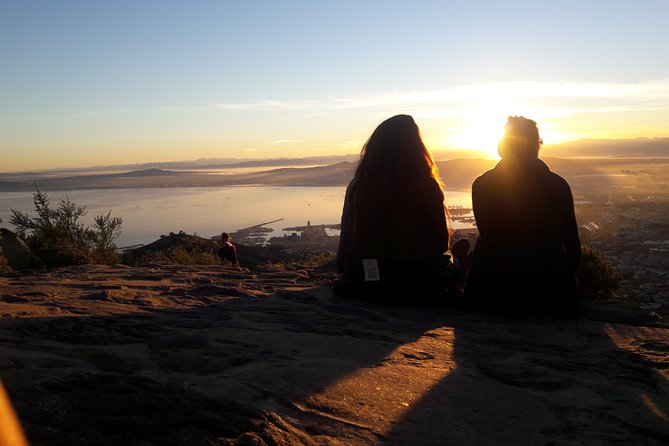 Hiking Lion's Head for sunrise, coffee & hotel Pick-up & Drop off - Reaching the 669-meter summit