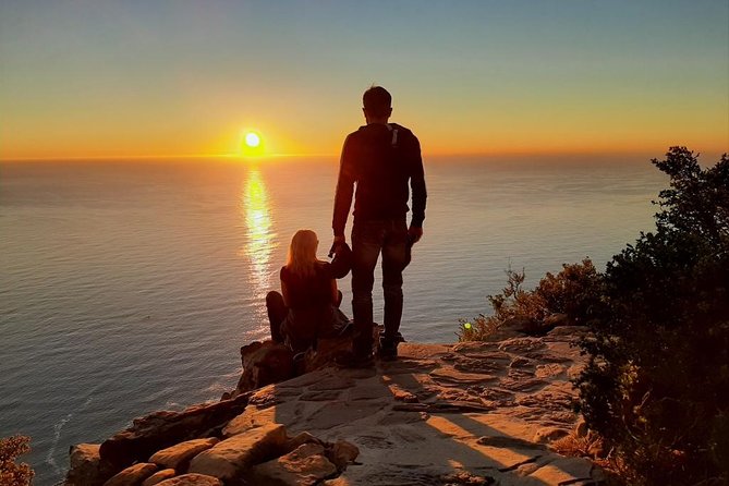 Hiking Lion's Head for Sunrise or Sunset - The First Hour: A Steady Climb Around the Mountain