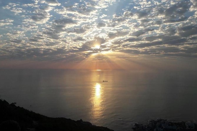 Hiking Lion's Head Sunrise or Sunset - The two-hour climb around Lion’s Head