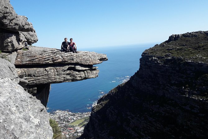 Hiking Table Mountain via Kasteels Poort Morning Hike - The Pipe Track gives you an easy beginning