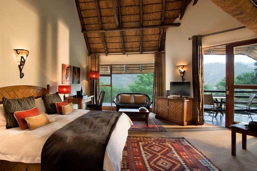 Johannesburg: 2-Day 4-Star Pilanesberg Safari - Who will get the most from this safari