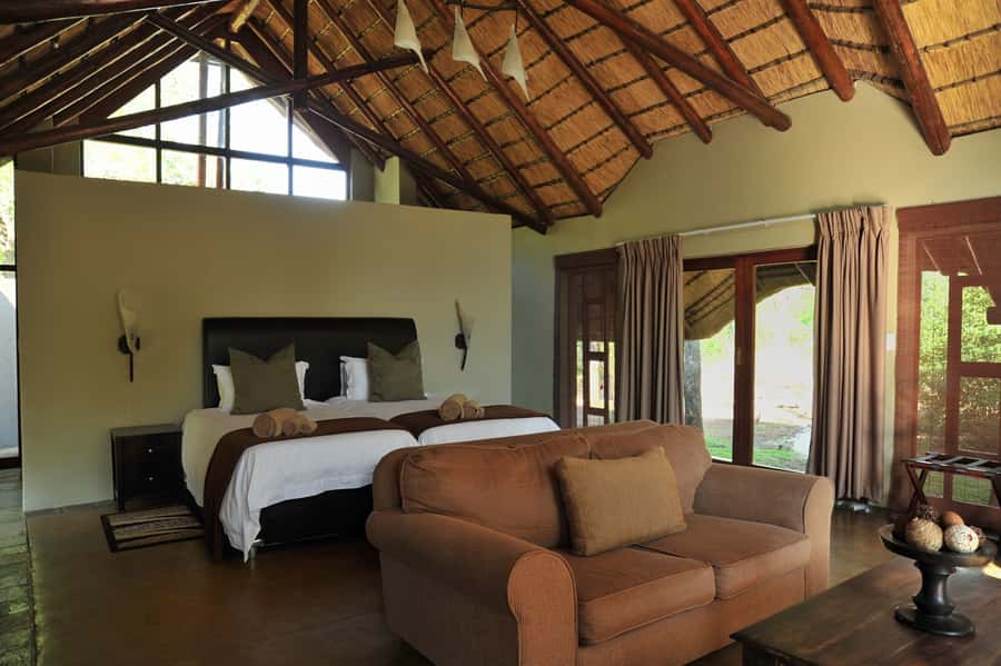 Johannesburg: 2-Day 4-Star Pilanesberg Safari - The afternoon 4x4 drive