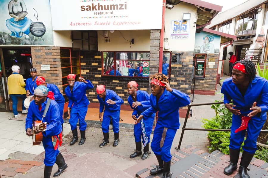 Johannesburg and Soweto Apartheid Full Day Tour w/Lunch - Why this Johannesburg tour works well