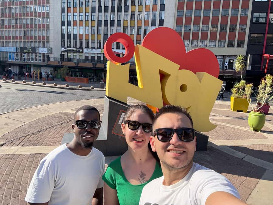Johannesburg: Architectural Walking Tour - Carlton Centre and the closed Top of Africa