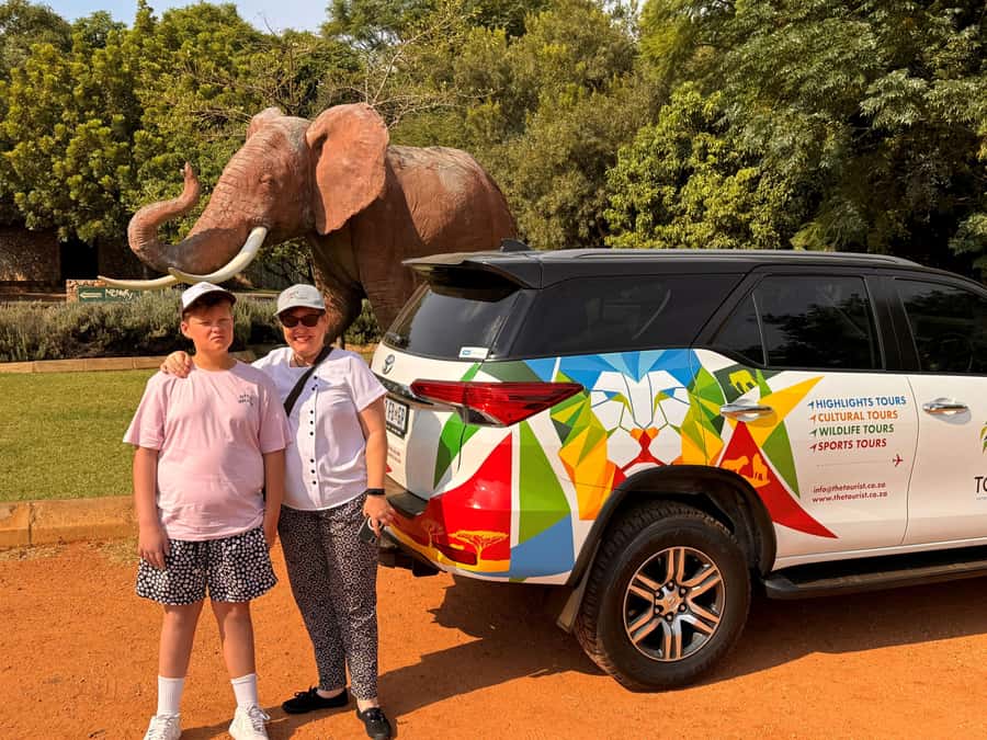 Johannesburg: Elephant and Monkey Sanctuary Half Day Tour - Who should book this experience?