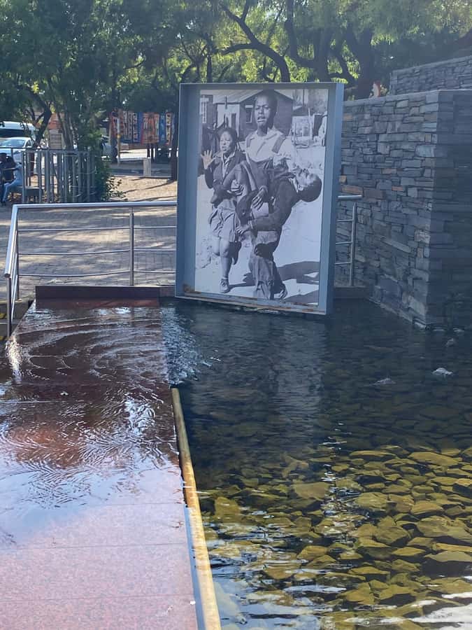 Johannesburg: Full-Day Tour with Soweto and Apartheid Museum - Lunch in Soweto, with food at your own cost