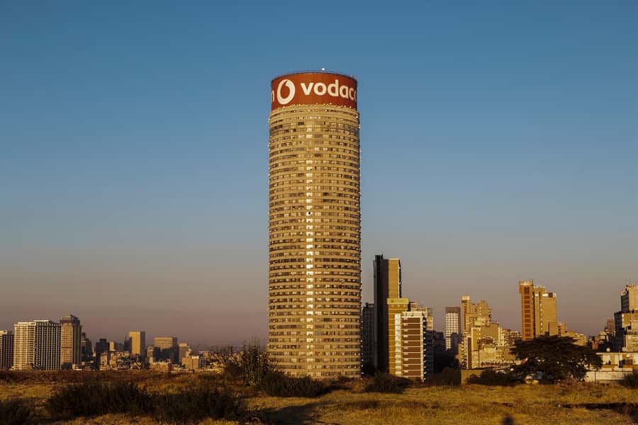 Johannesburg: Hillbrow Walking Tour Including Ponte building - What the $52 price includes