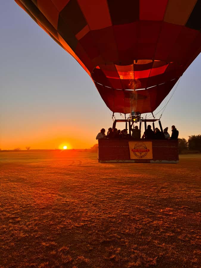 Johannesburg: Hot Air Balloon Flight along Magalies Valley - Who should book this Hartbeespoort experience