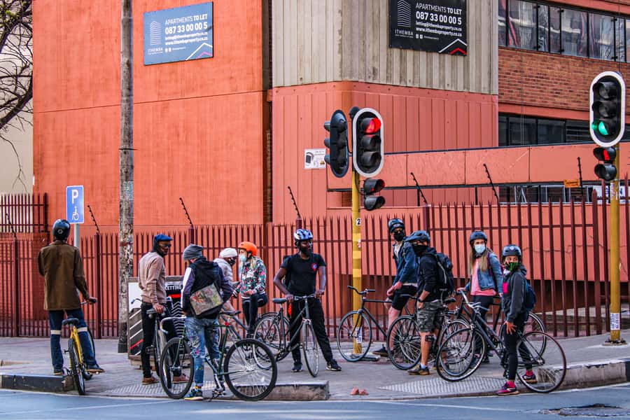 Johannesburg: Inner City Guided Cycling Tour - Braamfontein: Murals and the City’s Creative Side