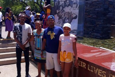 Johannesburg,Soweto and Apartheid Museum full-day tour