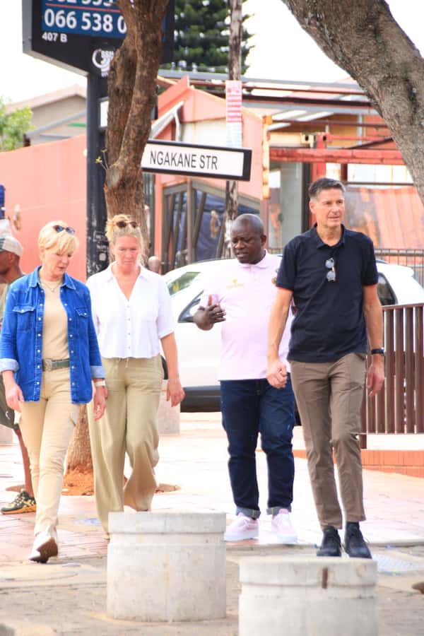 Johannesburg: Soweto & Apartheid Museum Half-Day Tour - The guides make the difference