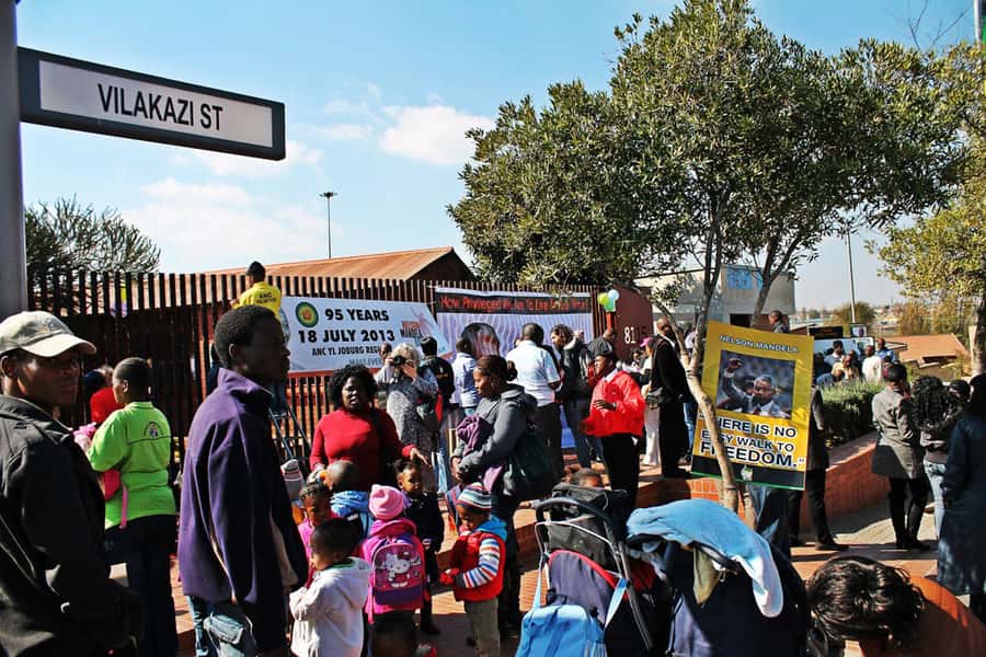 Johannesburg & Soweto (Half-day Tour) - Starting at Chris Hani Baragwanath Hospital
