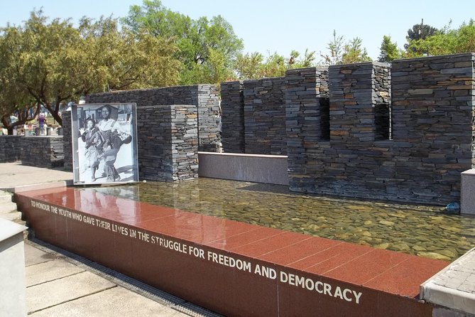 Johannesburg Soweto Highlights Tour - Why a private Soweto tour can work so well