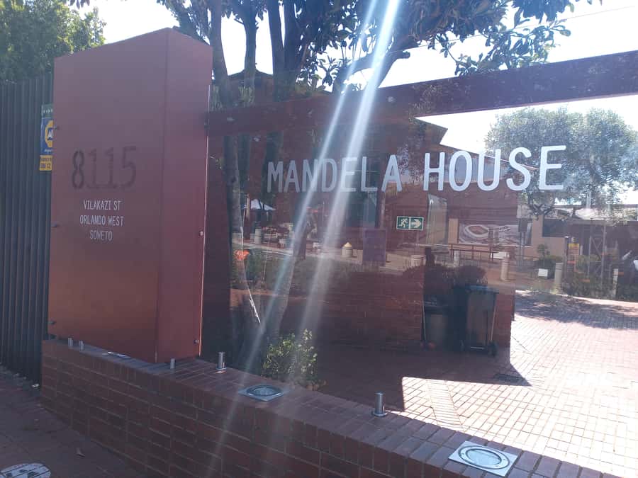 Johannesburg: Soweto History Tour with Hotel Pickup - Kliptown and Sisulu Square at 10:30 AM