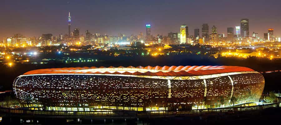 Johannesburg: Soweto Night Tour - The drive from Johannesburg to FNB Stadium
