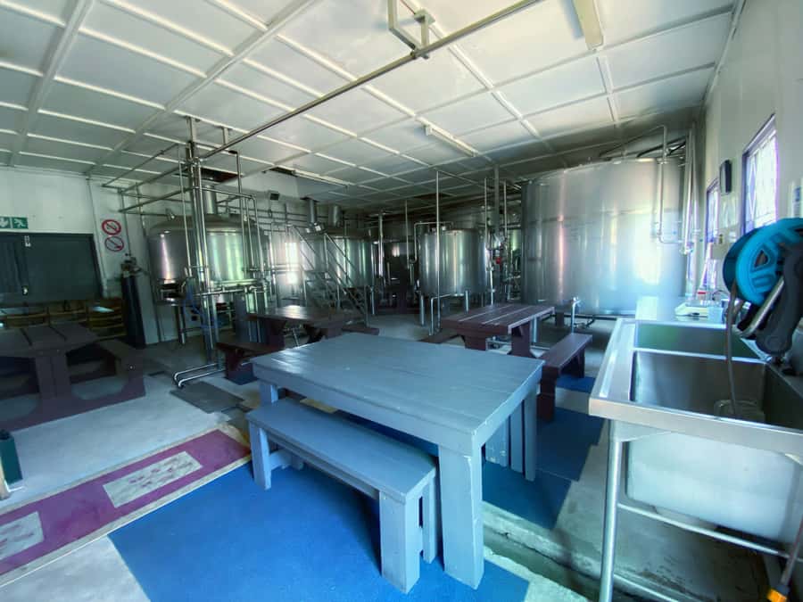 Johannesburg: Soweto Tour with Lunch - Baragwanath, the university, and the final drive