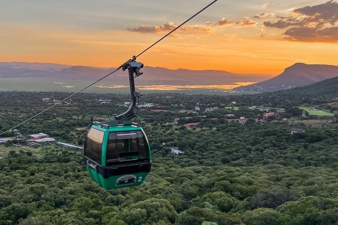 Johannesburg: Wine Tasting and Cableway Half Day Tour - Hartbeespoort Cableway and the Magaliesburg views