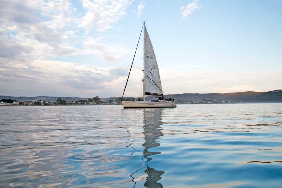 Knysna: 2.5-Hour Day Sail & Lunch Charter - Approaching the Knysna Heads