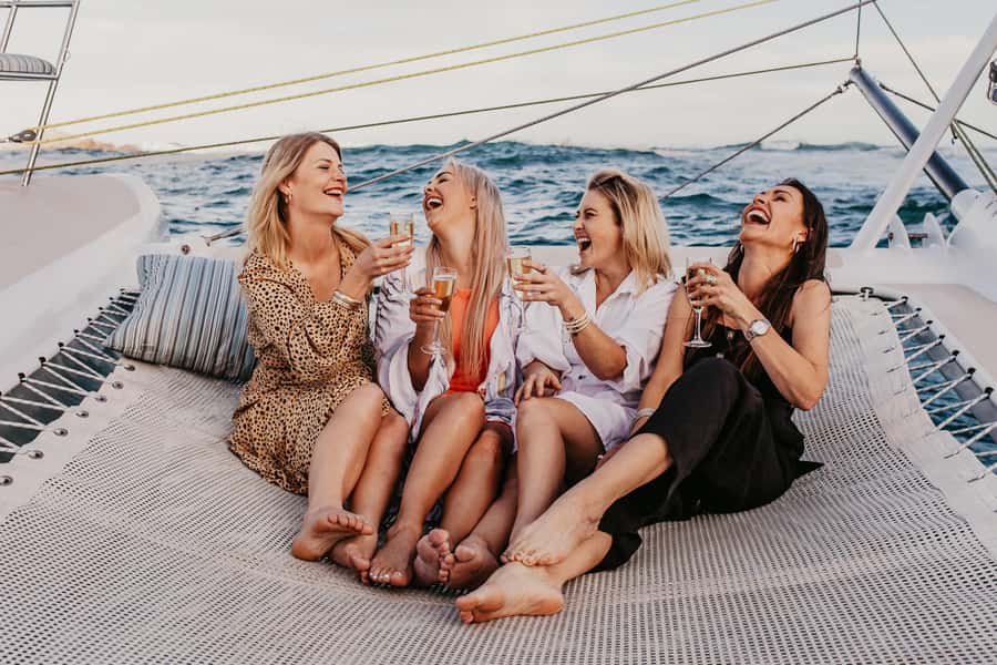 Knysna: Luxury Catamaran Marine Adventure Tour - Cruising the Knysna Lagoon