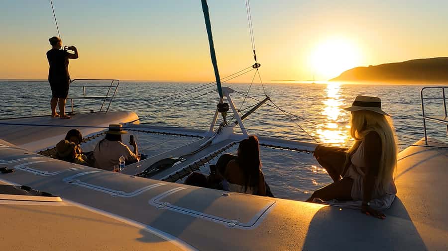 Knysna: Luxury Sunset Cruise with Captain's Barbeque - Approaching the famous Knysna Heads